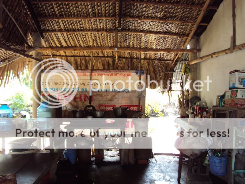 Quận 9 bé Huyền Trân bị vẹo cột sống bẩm sinh - 5