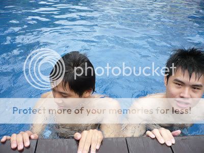 Saru-chan and poor Porcu who was unable to swim like the others